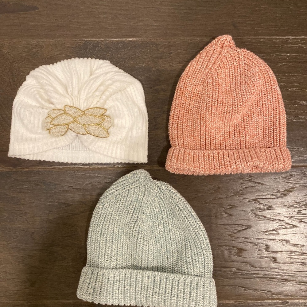 Cozy Kids Knit Beanie Set - White, Pink, and Light Blue